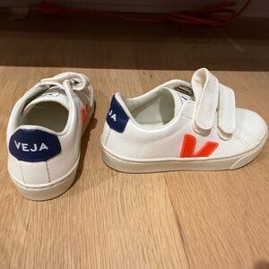 Veja Shoes